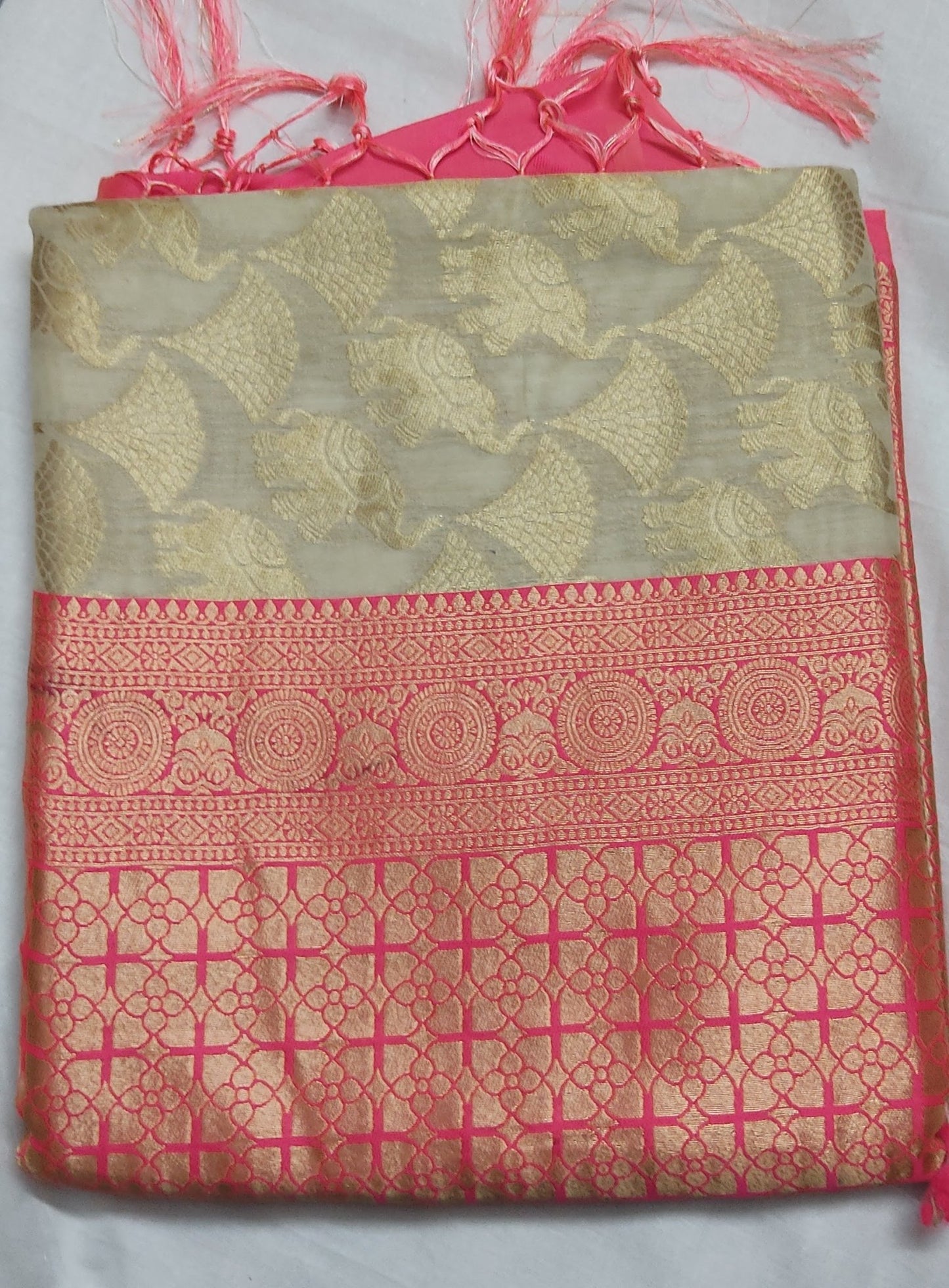 breathable linen sarees